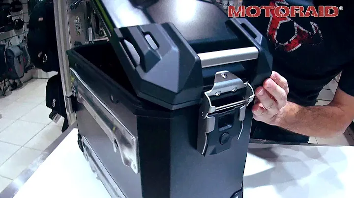 SW Motech TraX ADVENTURE sidecase review by MotoRAID (Greek)
